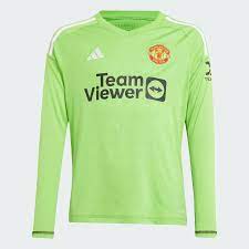 manchester united goalkeeper kit junior