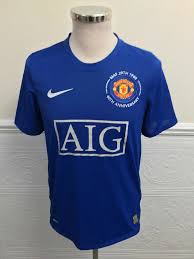 manchester united blue kit