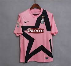 retro juventus shirt