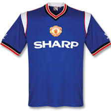 retro man u shirt