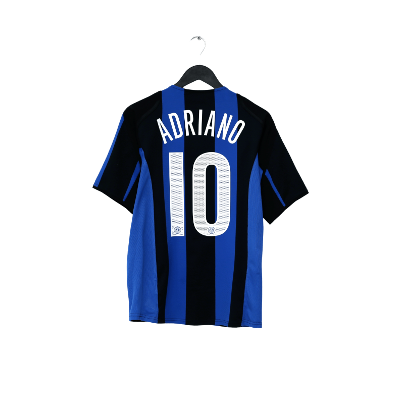 Embracing Tradition: The Timeless Appeal of Inter Milan Retro Shirts
